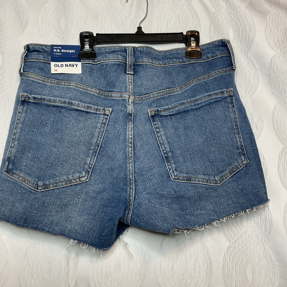 Old Navy O.G. straight 3 in inseam high rise shorts 12 NWT - Picture 6 of 9